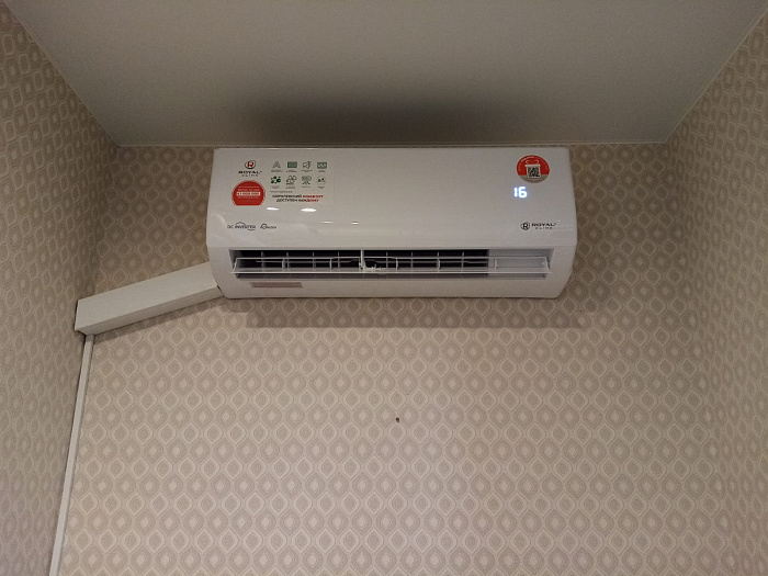 Royal Clima RCI-GL28HN